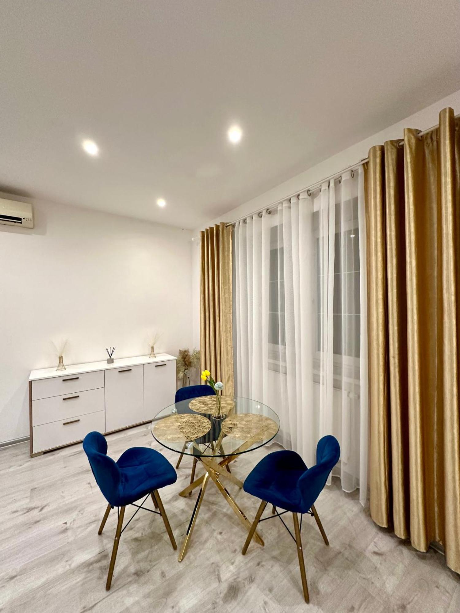 Luxury Apartment In Bratislava Exterior foto